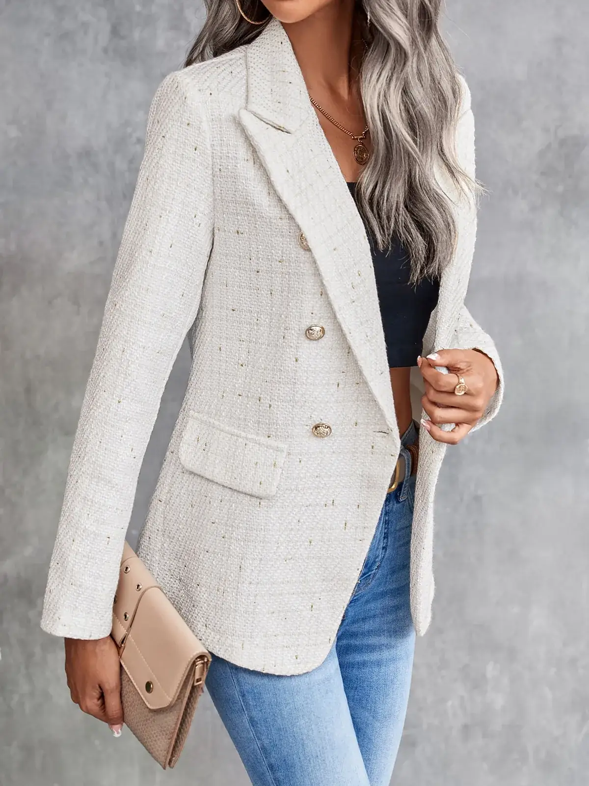 Blazer Tweed Transpassado Cláudia na cor Branco — foto 4 de 6