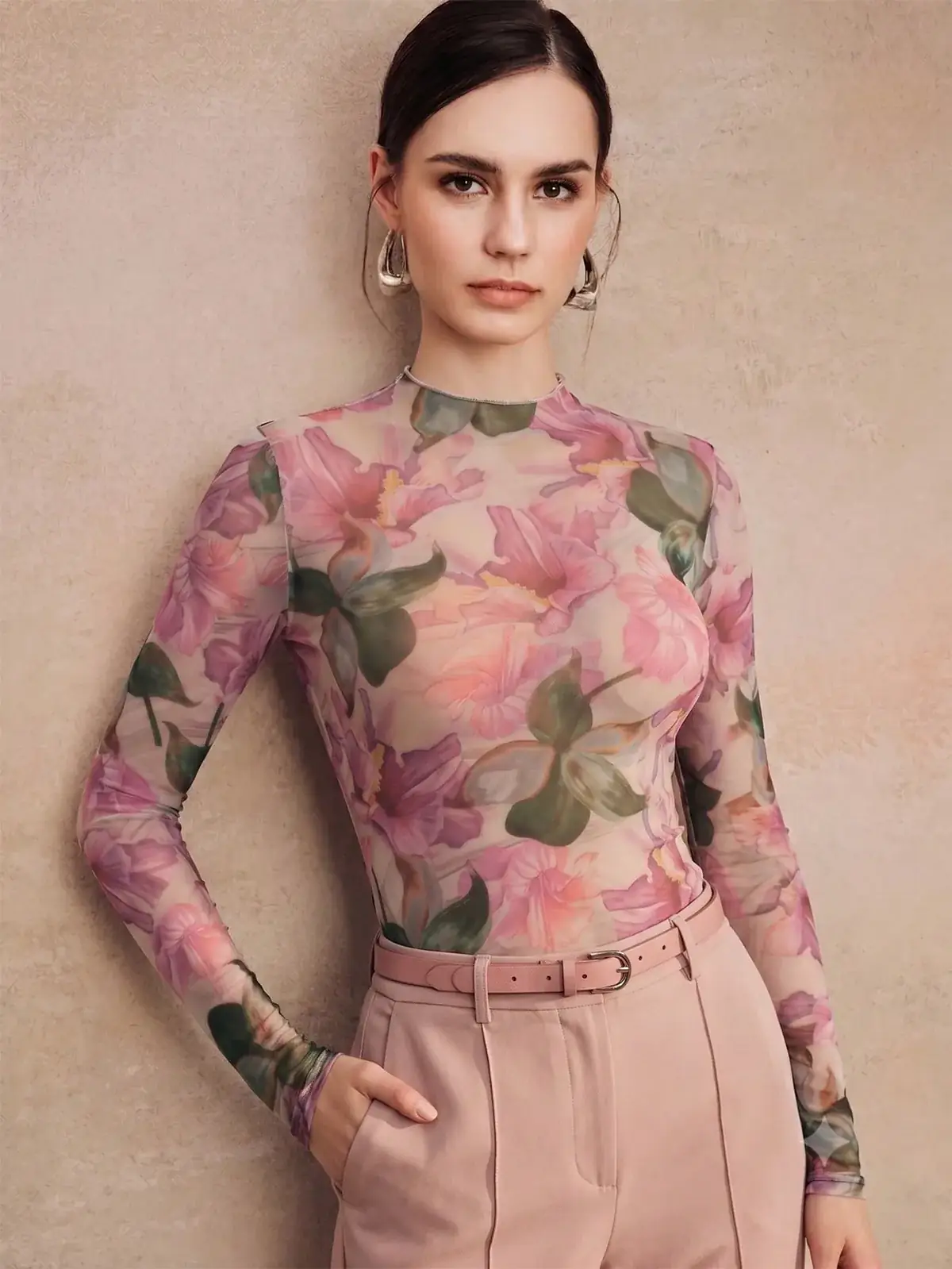 Blusa de Tule Floral Manga Longa Kiara na cor Floral rosa — foto 1 de 8