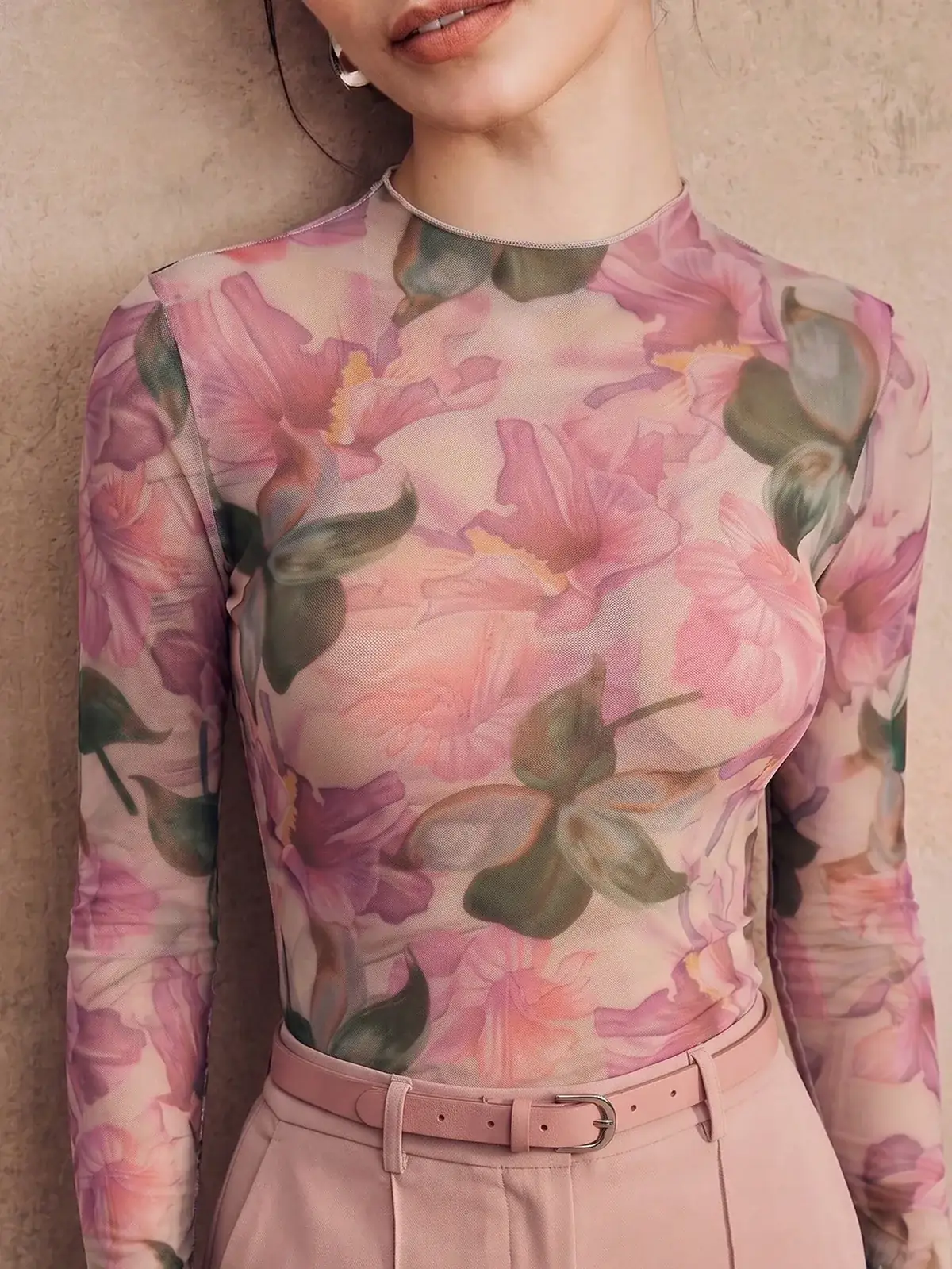 Blusa de Tule Floral Manga Longa Kiara na cor Floral rosa — foto 2 de 8
