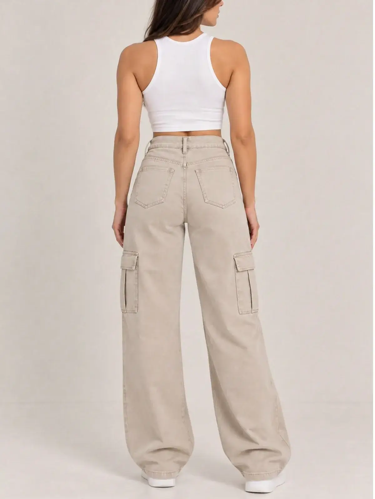 Calça Wide Leg Cargo Jade na cor Areia — foto 3 de 3