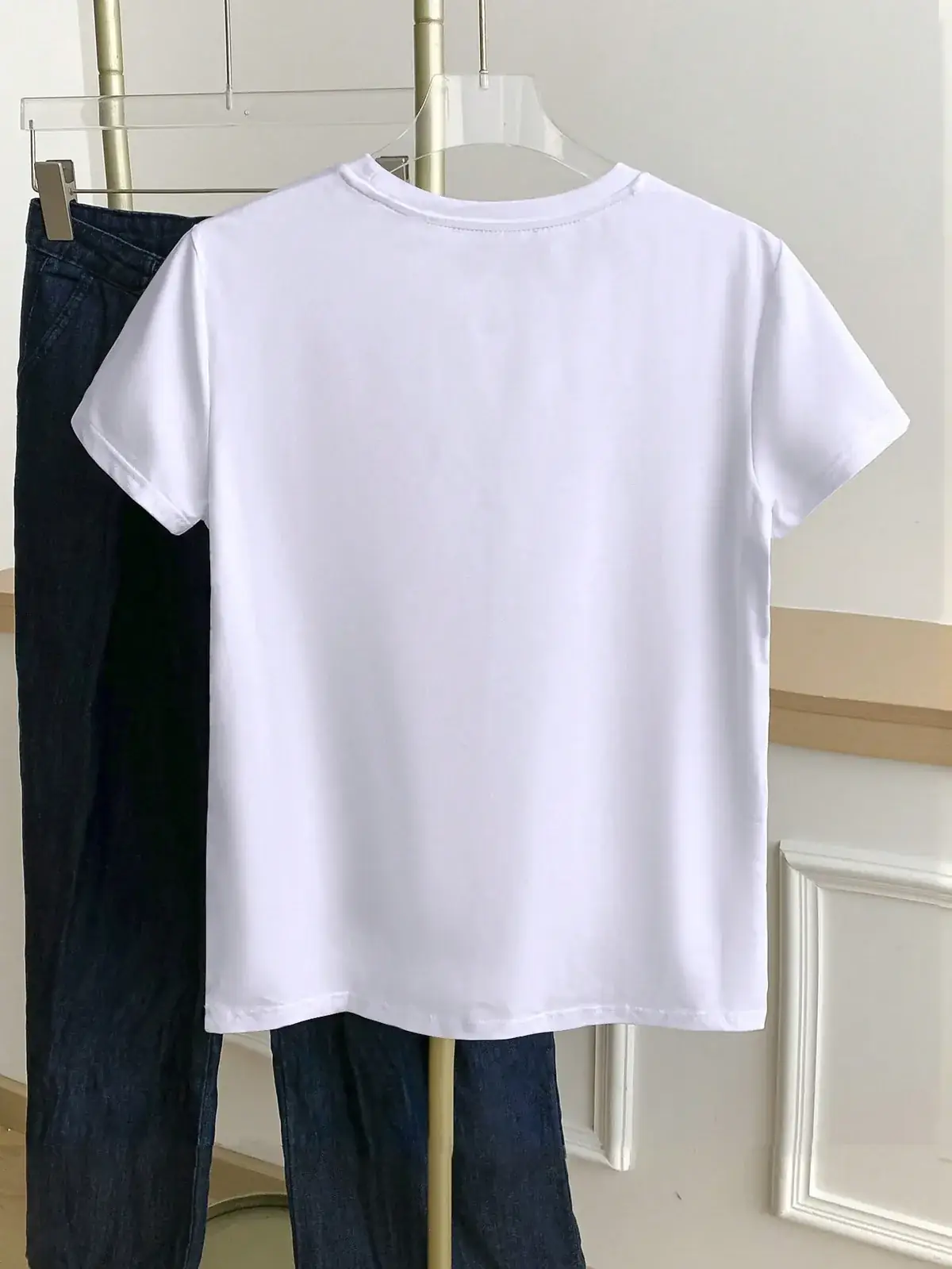 Camiseta Coração Brilhante Eliana na cor Branco — foto 1 de 4