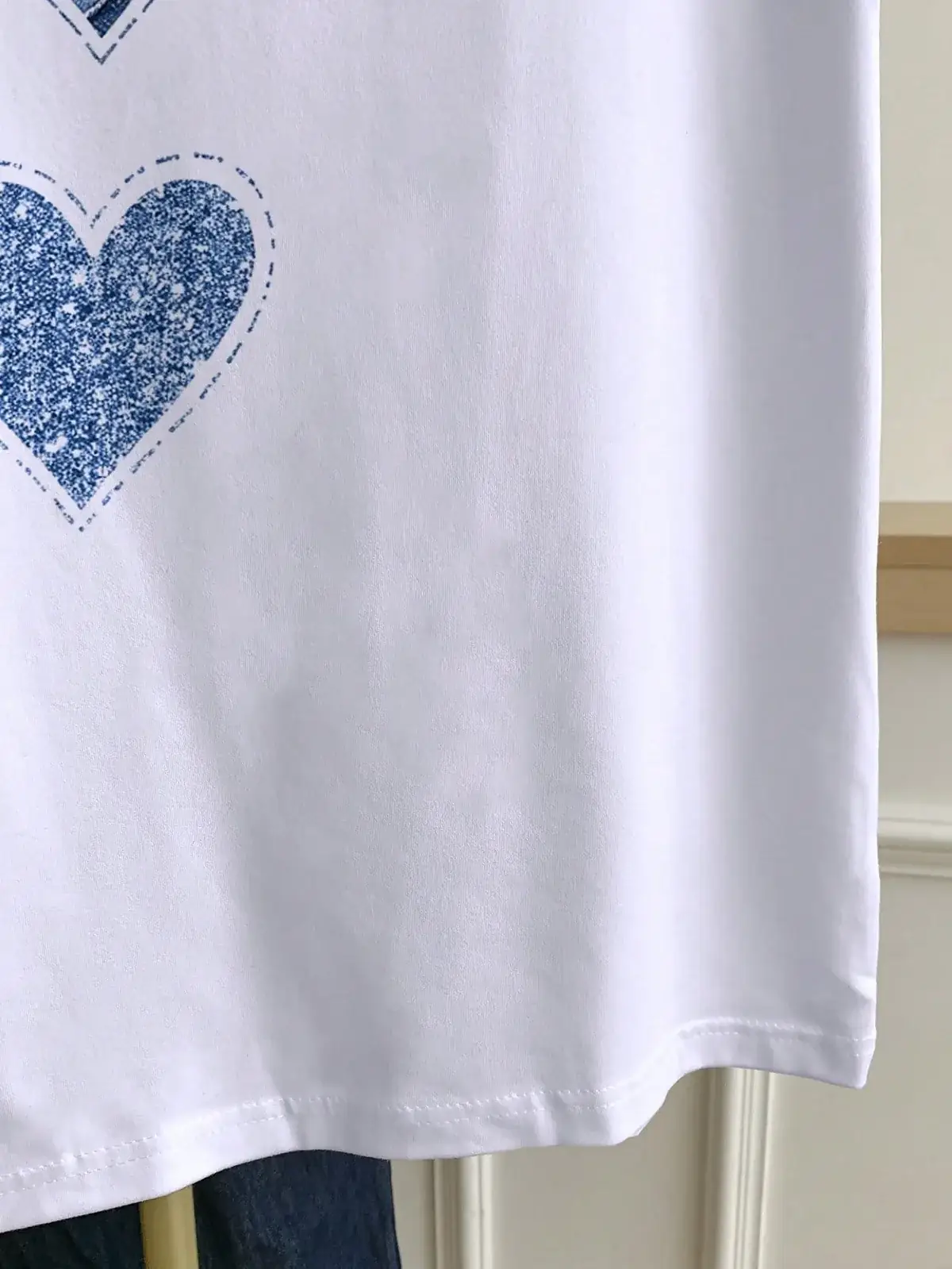 Camiseta Coração Brilhante Eliana na cor Branco — foto 4 de 4