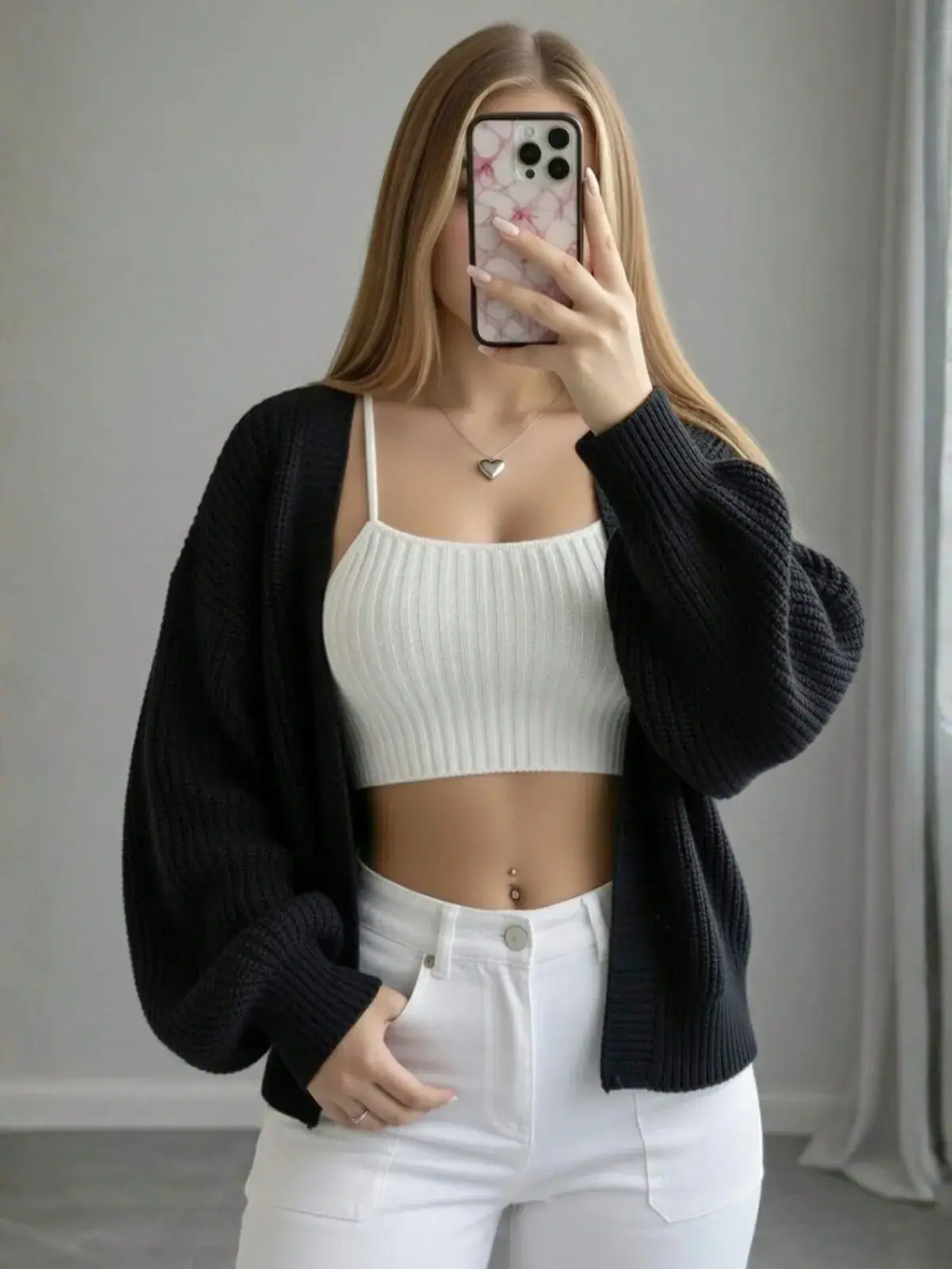 Casaco Cardigã de Tricô Antonella na cor Off-white — foto 2 de 4