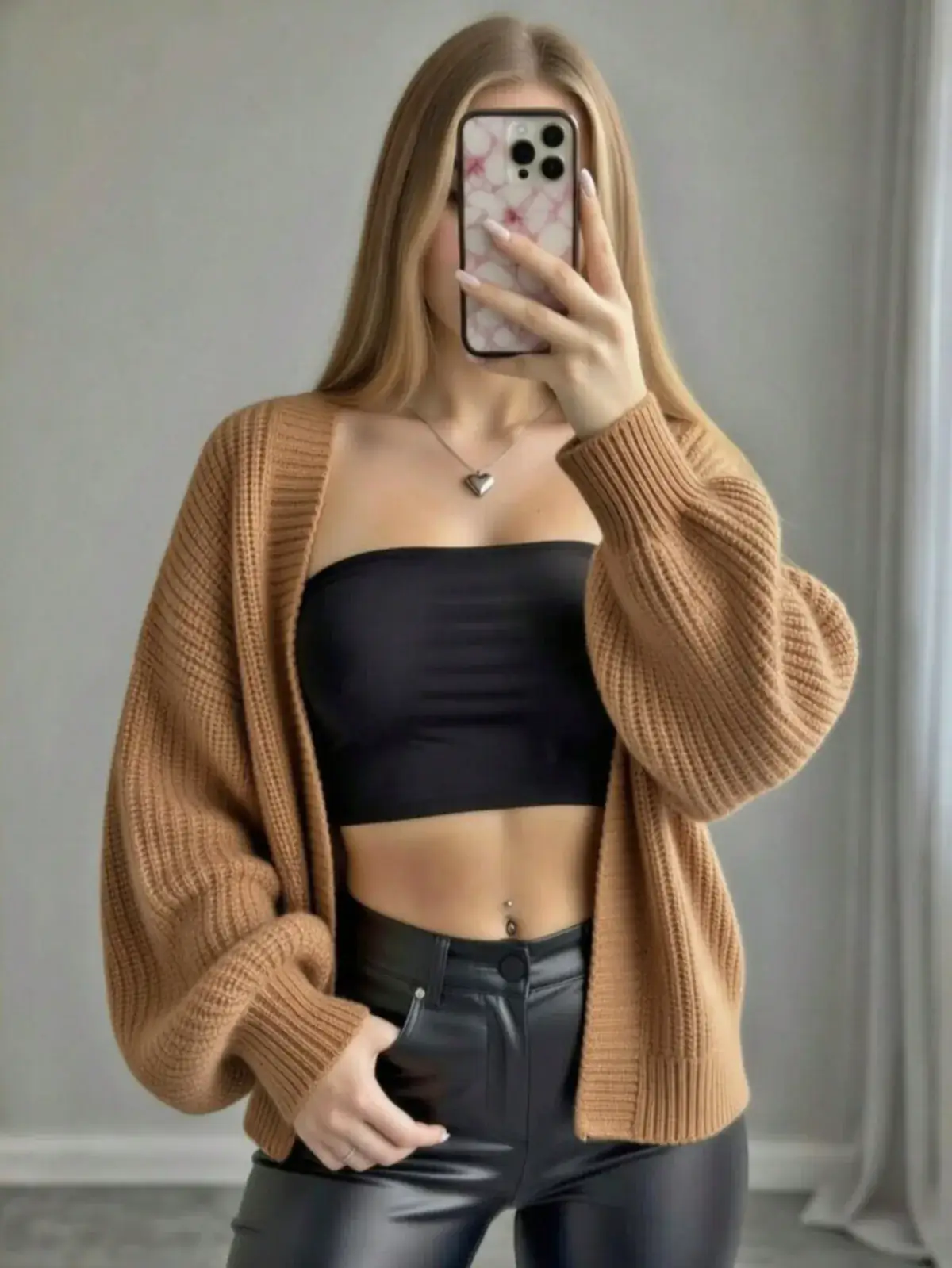 Casaco Cardigã de Tricô Antonella na cor Off-white — foto 4 de 4