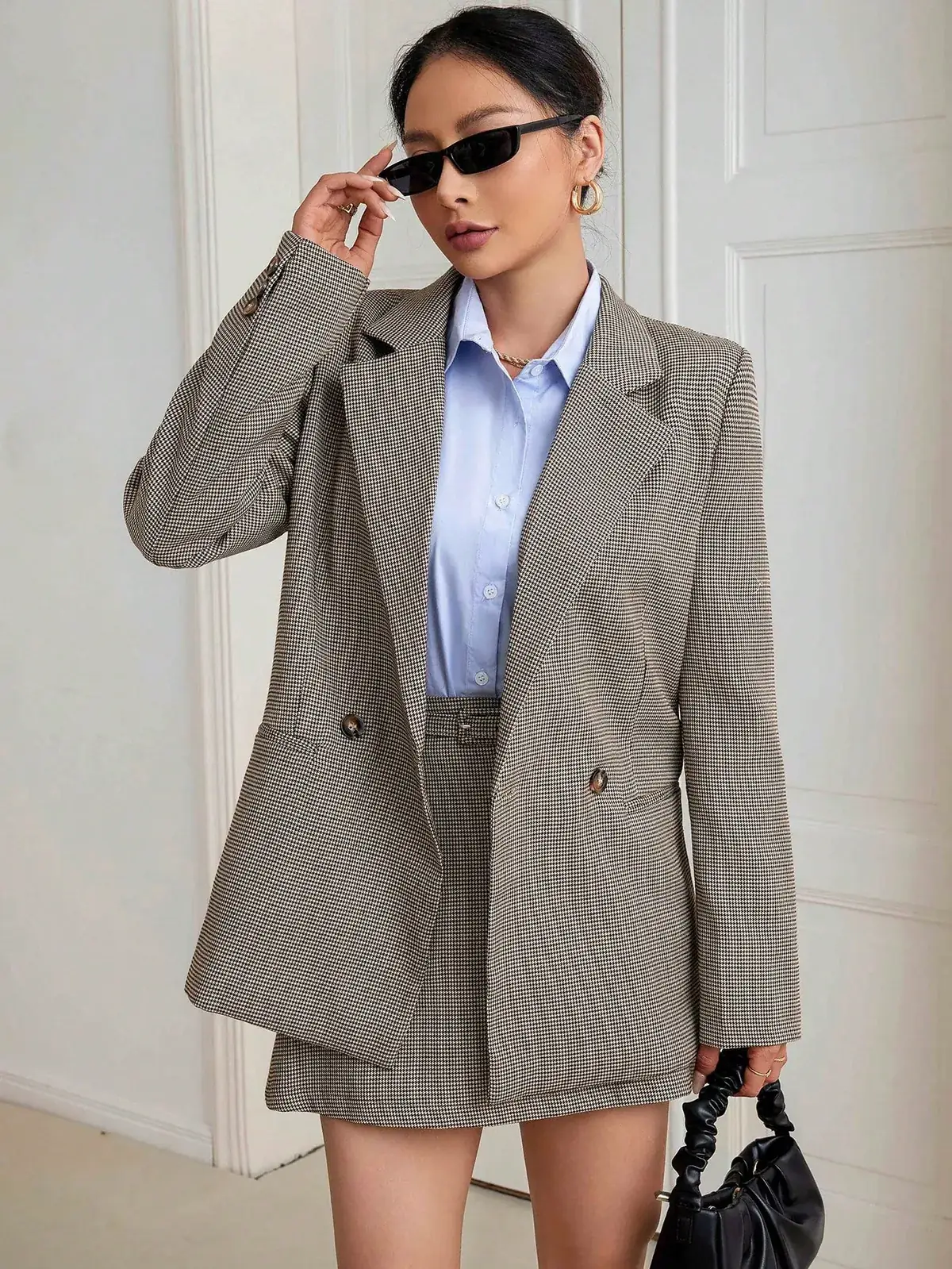 Conjunto Blazer e Saia Pied-de-Poule Ivone na cor Multicolorido — foto 5 de 6