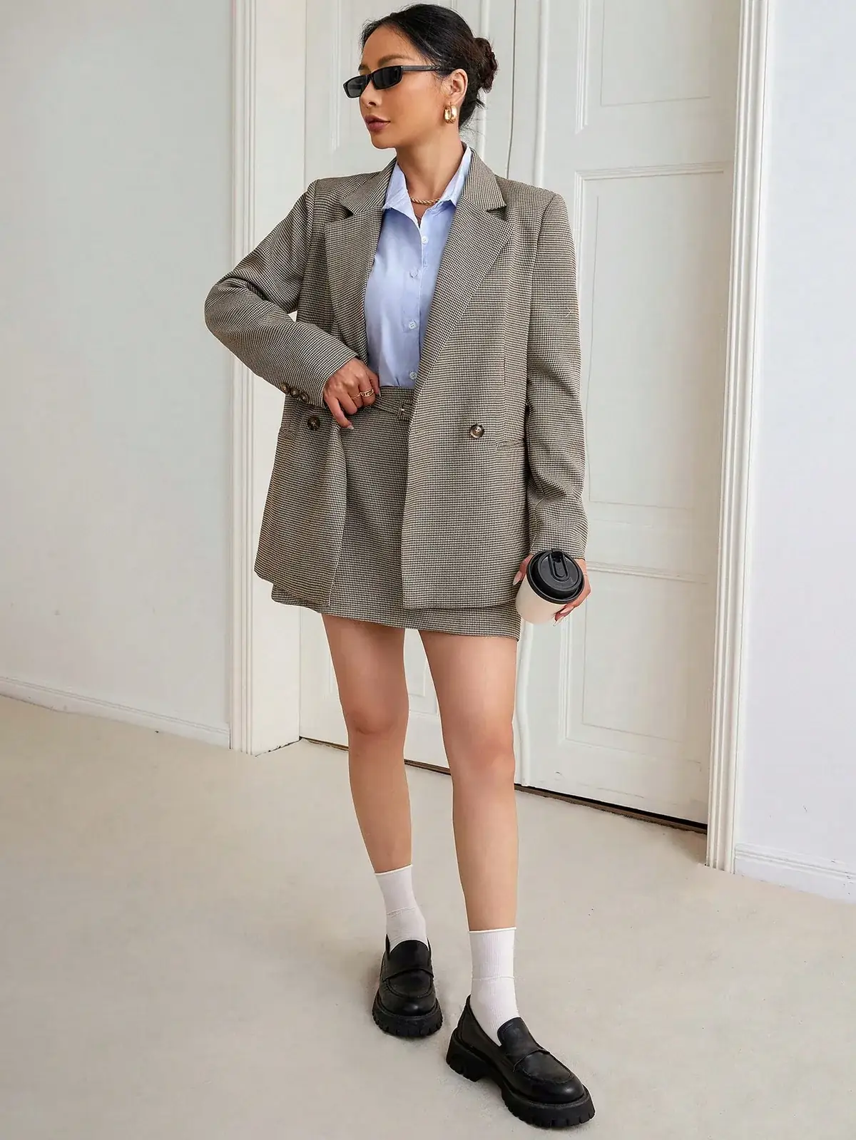 Conjunto Blazer e Saia Pied-de-Poule Ivone na cor Multicolorido — foto 6 de 6