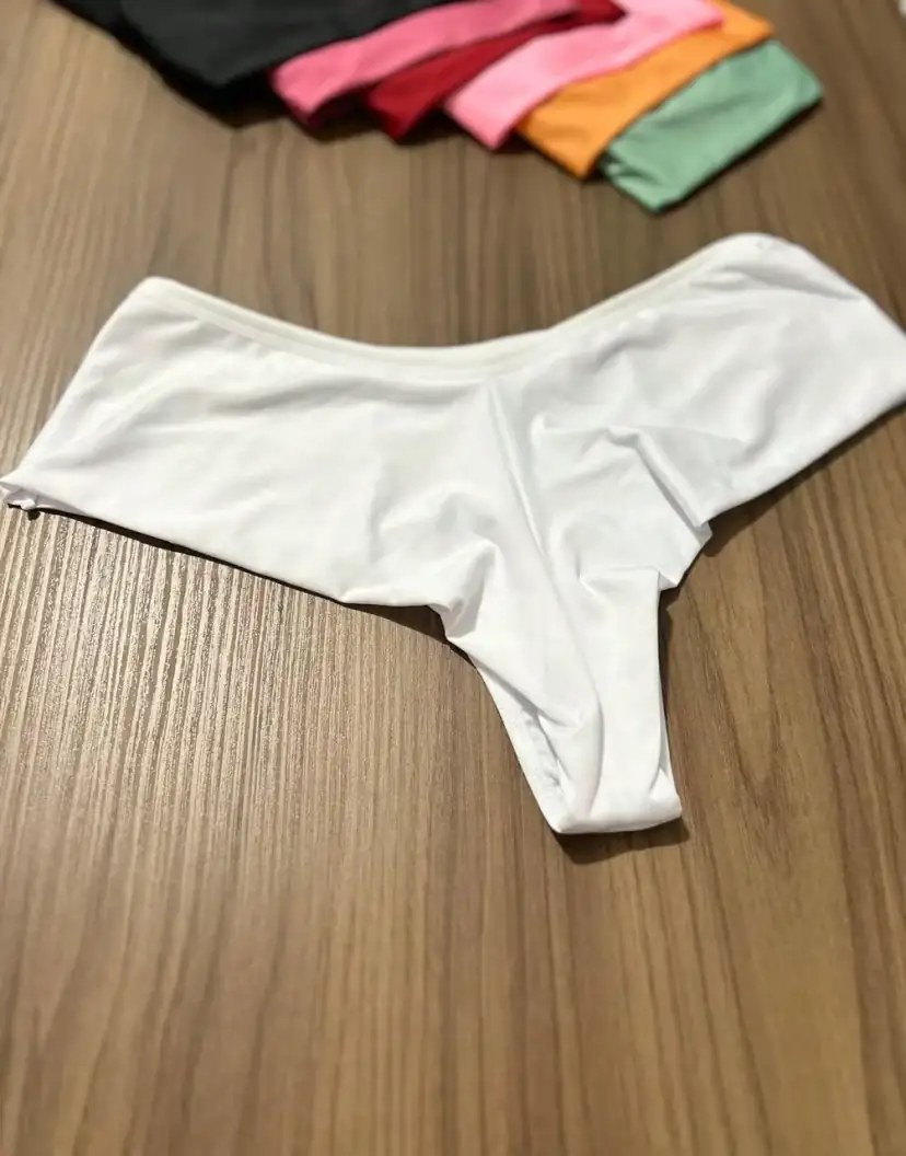 Kit 3 Calcinha Plus Size Fio Duplo com Renda na Lateral na cor Sortida — foto 2 de 8