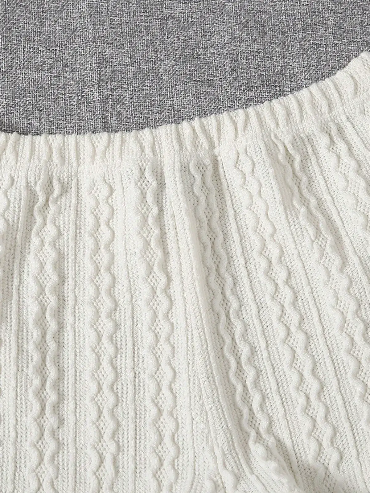 Short de Tricô Trançado Cintura Elástica Silvana na cor Off-white — foto 3 de 5