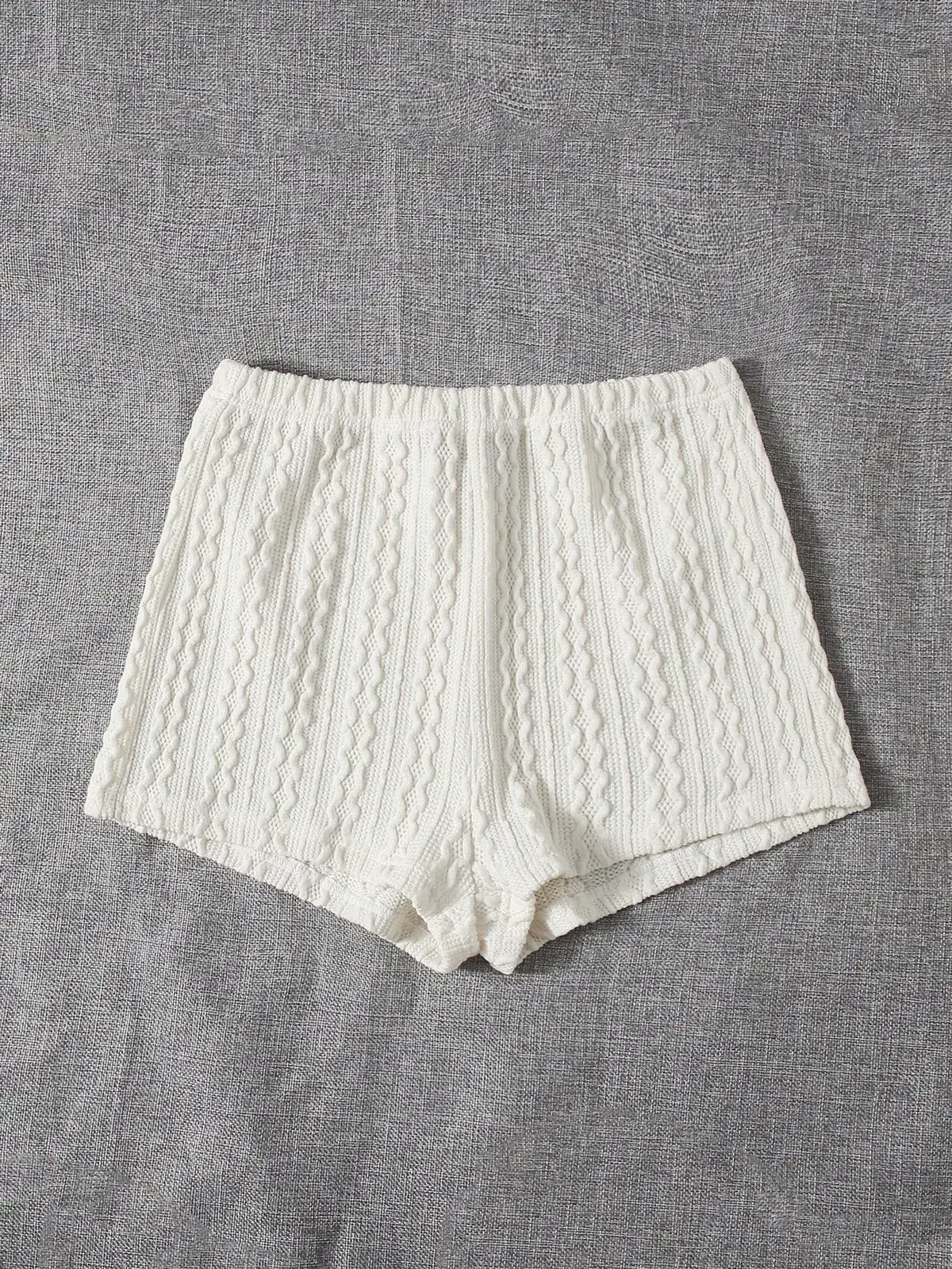 Short de Tricô Trançado Cintura Elástica Silvana na cor Off-white — foto 4 de 5