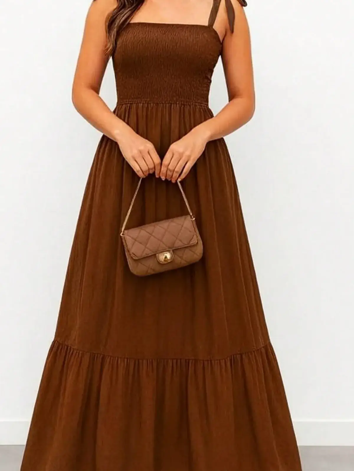 Vestido Longo Lastex Alças de Amarrar Daniela na cor Marrom — foto 2 de 2
