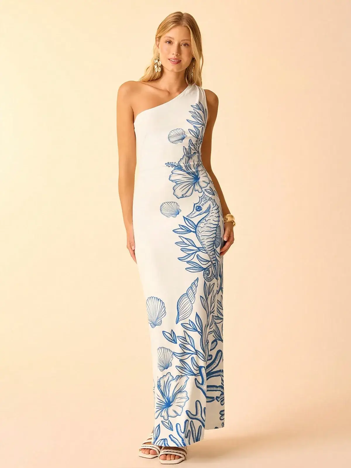 Vestido Longo Um Ombro Estampa Marinha Larissa na cor Azul e Branco — foto 3 de 7